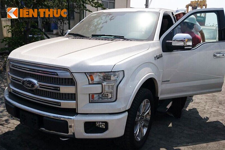 Them mot sieu ban tai Ford F-150 gia 2,6 ty dong ve VN-Hinh-13